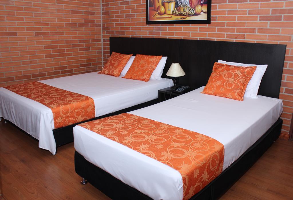 Hotel Bogota Astral Ngoại thất bức ảnh